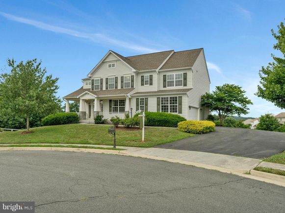 43084 Little Angel Court LEESBURG, VA House Active - Photo 1 of 42. Opens carousel modal