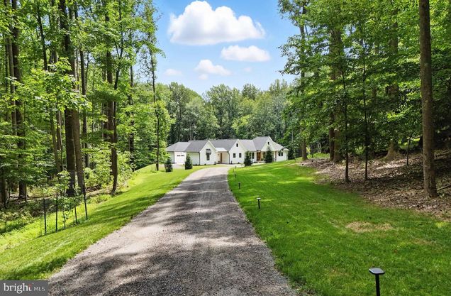 41737 Daleview Lane