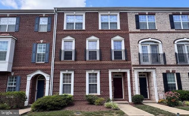 Lansdown Village Greens - 19408 Susquehanna Square LEESBURG, VA Townhouse Active - Photo 1 of 26. Opens carousel modal