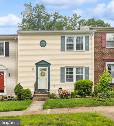 12328 Woodlawn Court WOODBRIDGE, VA Townhouse Sold - Photo 1 of 25. Opens carousel modal