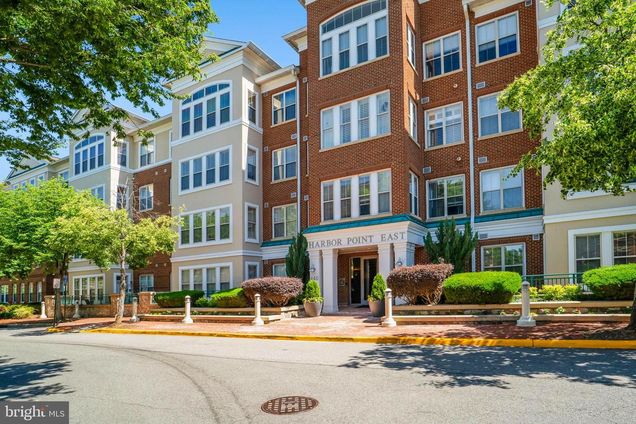 440 Belmont Bay Drive Unit 406