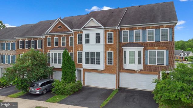 17504 Cajun Court DUMFRIES, VA Townhouse Sold - Photo 1 of 27. Opens carousel modal