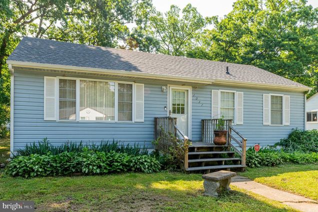 1037 Barlen Drive RICHMOND, VA House Sold - Photo 1 of 13. Opens carousel modal