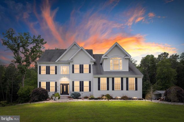 7922 Madison Plantation Way FREDERICKSBURG, VA House Active - Photo 1 of 59. Opens carousel modal