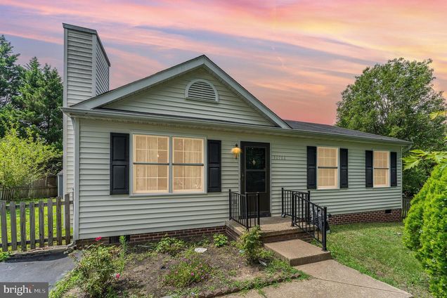 10708 White Pine Lane