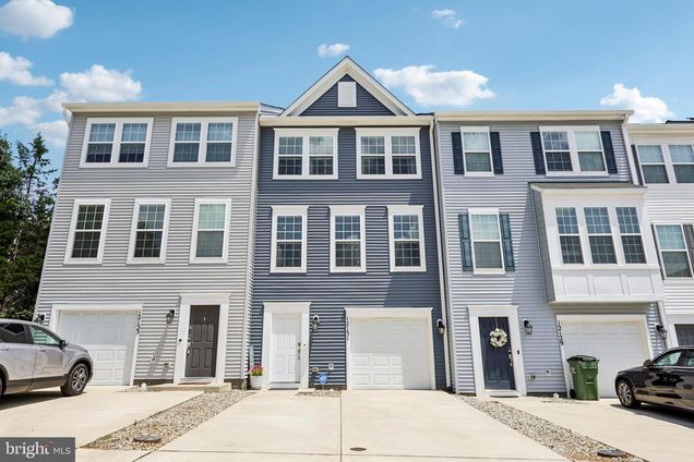 12131 Bowling Farm Court FREDERICKSBURG, VA Townhouse Active - Photo 1 of 35. Opens carousel modal
