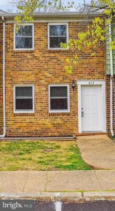 613 Olde Forge Drive FREDERICKSBURG, VA Townhouse Sold - Photo 1 of 32. Opens carousel modal