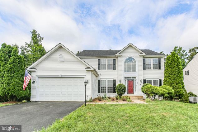 71 Riggs Road FREDERICKSBURG, VA House Active - Photo 1 of 63. Opens carousel modal