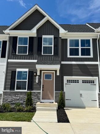1012 Sweetheart Drive Unit IMMEDIATE DELV