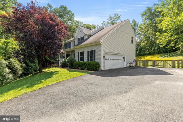 114 Brush Everard Court STAFFORD, VA House Active - Photo 1 of 36. Opens carousel modal