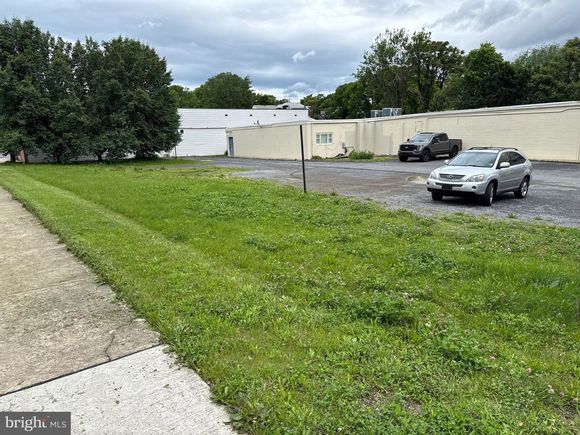329 S Queen Street MARTINSBURG, WV Plot of land Active - Photo 1 of 6. Opens carousel modal