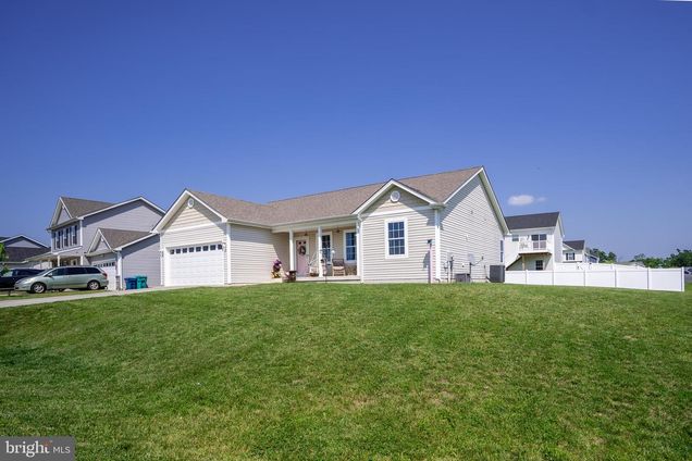 625 Jensen Way