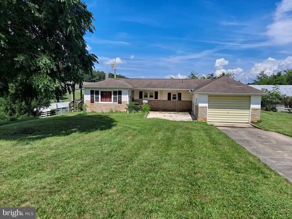2343 Kellers Ridge Road PETERSBURG, WV House Active - Photo 1 of 62. Opens carousel modal