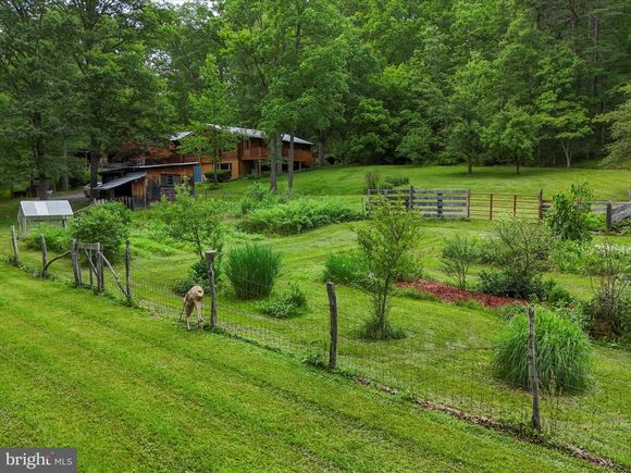 1367 Ed Arnold Road