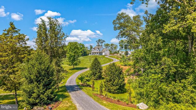 50 Valentine Court SHEPHERDSTOWN, WV House Active - Photo 1 of 25. Opens carousel modal