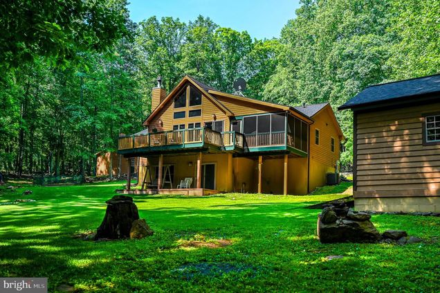 60 N Fieldstone Lane
