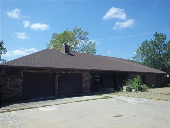 10829 Acorn Place Bucklin, MO House Sold - Photo 1 of 14. Opens carousel modal