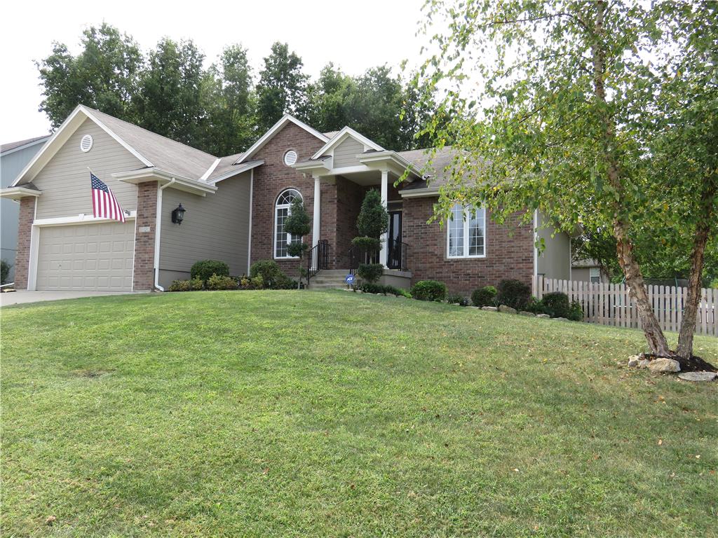 3920 SW Briarwood Oaks Dr