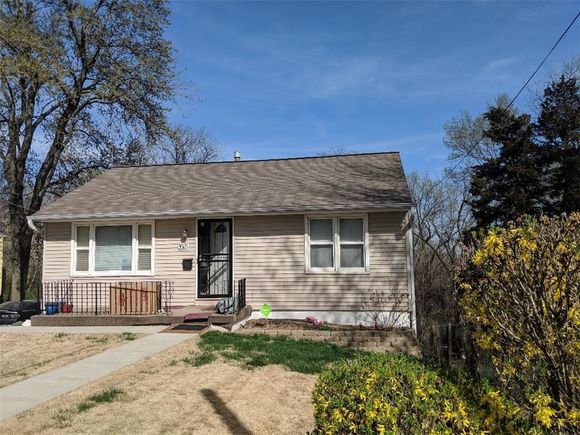 3521 Elmwood Avenue Kansas City, MO House Sold - Photo 1 of 11. Opens carousel modal