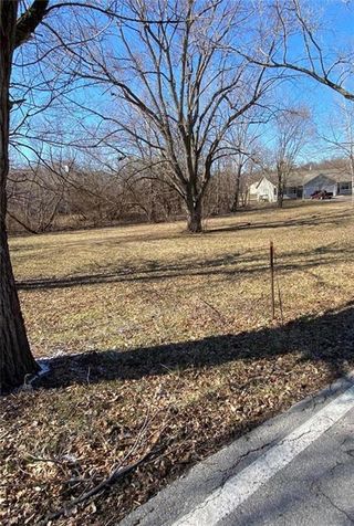 114 SE Summit Avenue