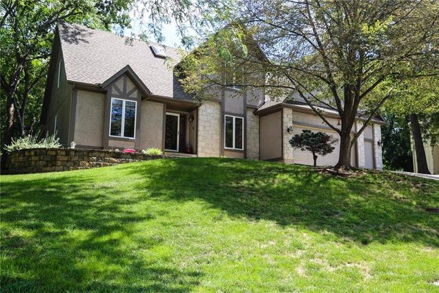 2416 NW Shady Bend Lane Lee's Summit, MO House Sold - Photo 1 of 27. Opens carousel modal