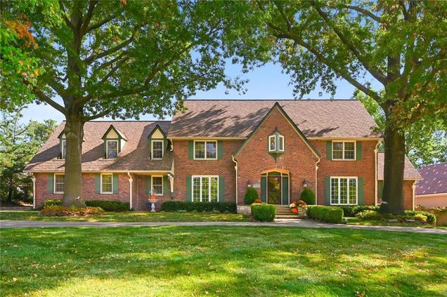 5218 W 98th Terrace Overland Park, KS House Sold - Photo 1 of 41. Opens carousel modal