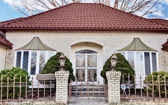 2101 W 120th Terrace