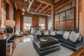 1920 Wyandotte Street Unit 6