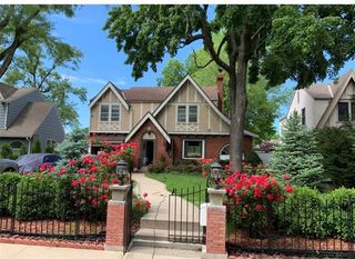 1250 W 72nd Street