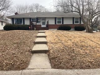 7507 Crescent Drive