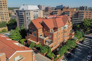 4900 Central Street Unit 101
