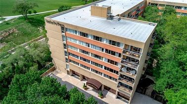 2525 Main Street Unit 201