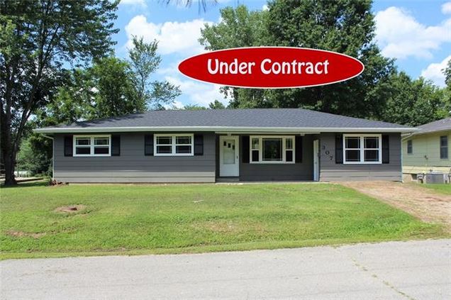307 Ridge Street Sweet Springs, MO House Sold - Photo 1 of 44. Opens carousel modal