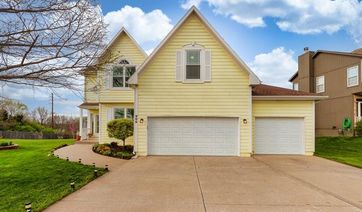 900 NE Wildflower Drive