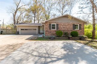 1307 W 27th Street