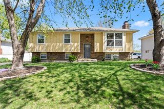 1413 N Downers Place