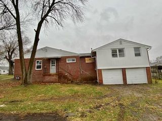 1410 Maple Street