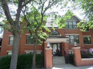 905 Washington Street Unit 304