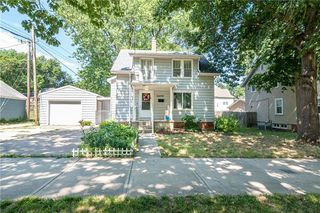 1104 S Noyes Boulevard