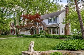 1027 Arno Road