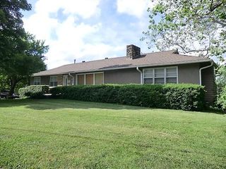 1342 Lake Road