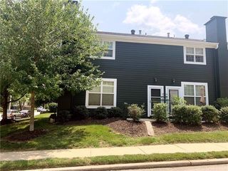 901 W 41 Place