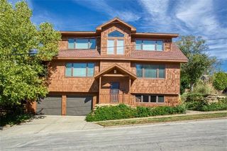 1400 W 48 Street