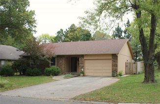 504 Hillcrest Drive