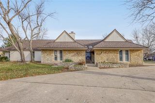3702 NE Beechwood Drive