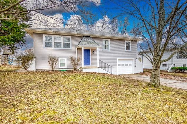 606 W Pecan Drive Clinton, MO House Sold - Photo 1 of 22. Opens carousel modal