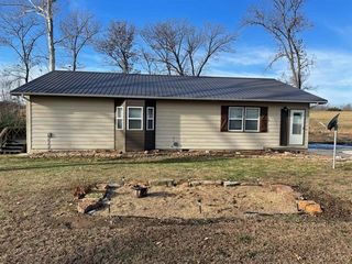 10466 S 3000 Road