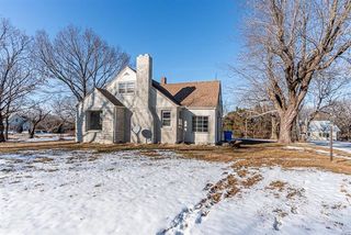 21274 Golden Road