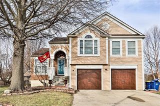2512 SE Kimbrough Court