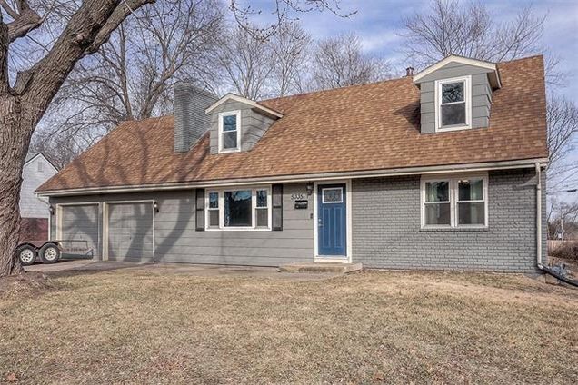 5335 N Richmond Avenue Kansas City, MO House Sold - Photo 1 of 28. Opens carousel modal